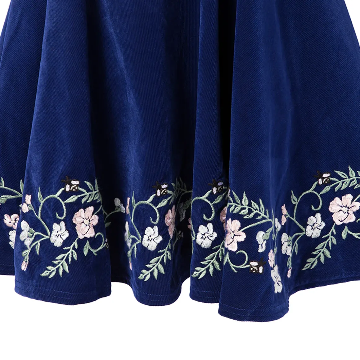 Beauty of Exandria: The Archives - Jester Lavorre Overall Dress