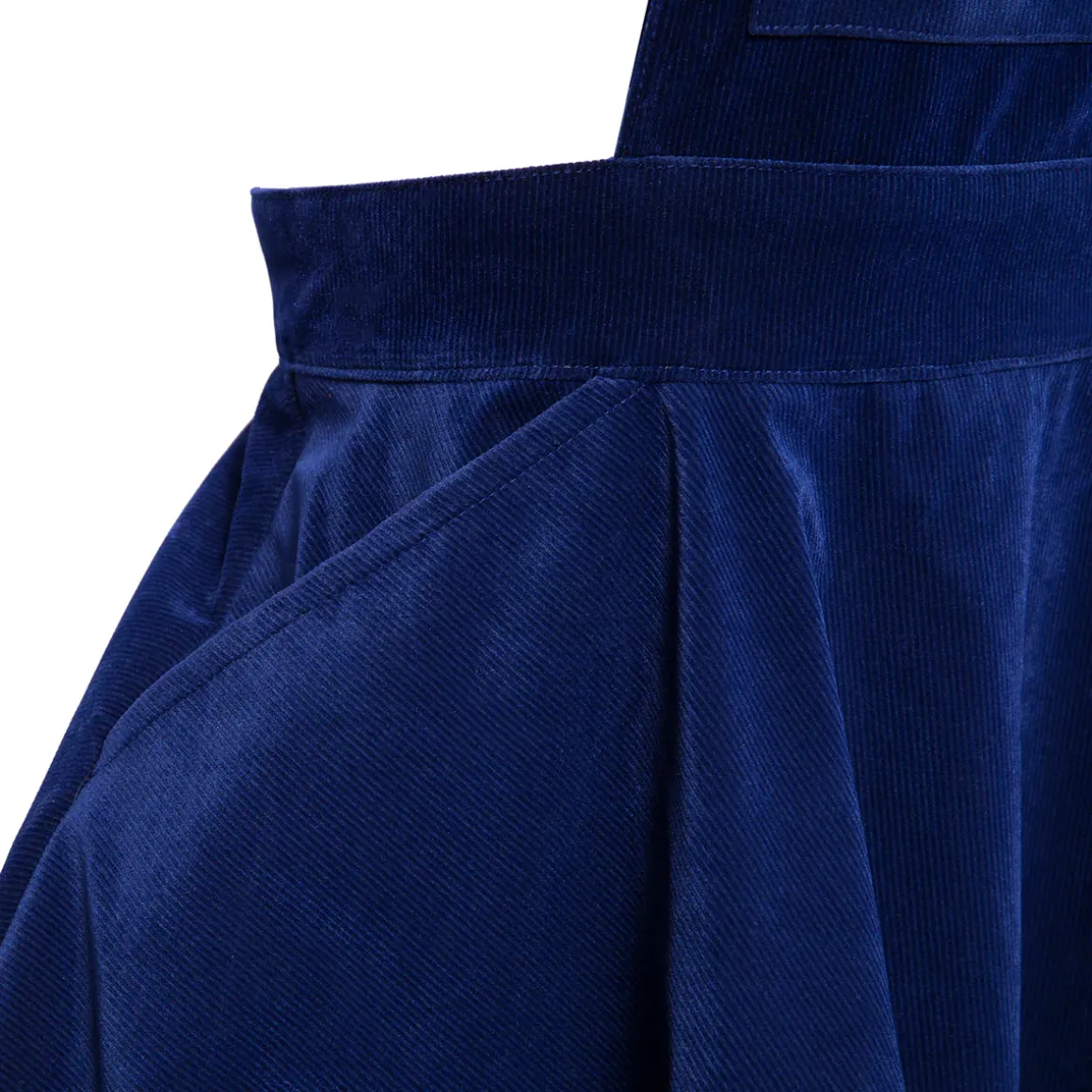 Beauty of Exandria: The Archives - Jester Lavorre Overall Dress