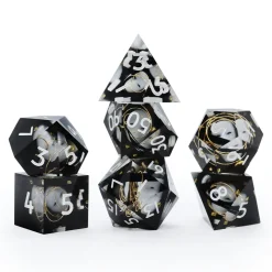 Matron of Ravens Dice Set