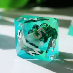 The Shattered Teeth Dice Set